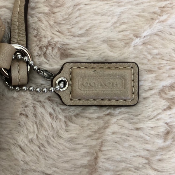 Coach Leather Zippered Wristlet Champagne - Picture 3 of 6